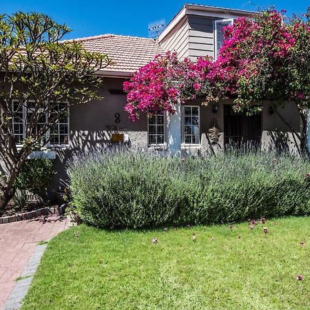 Greenlawns B&B ケープタウン エクステリア 写真