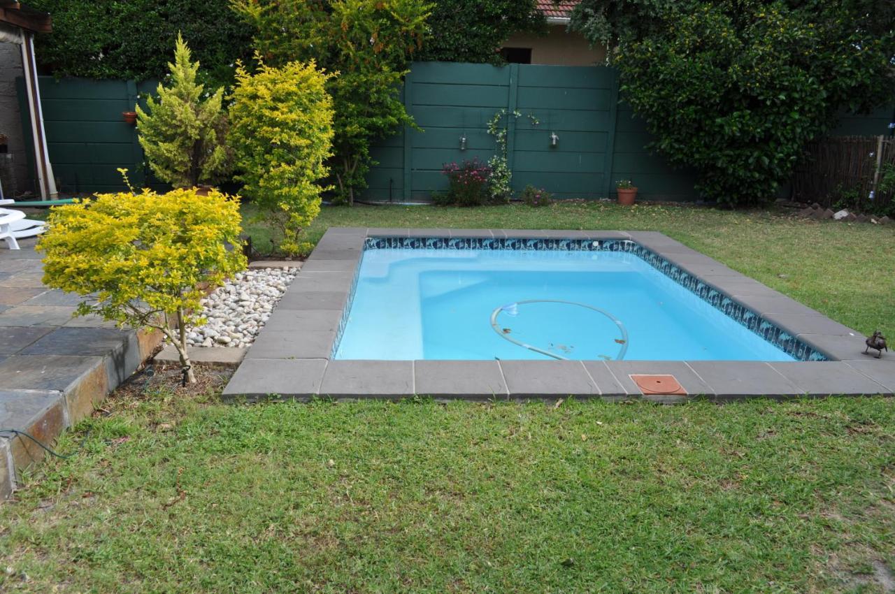 Greenlawns B&B ケープタウン エクステリア 写真